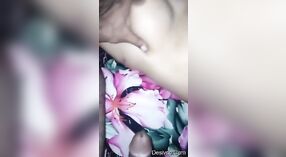 Desi esposa disfruta de un intenso coito con su marido en un nuevo clip indio 3 mín. 20 sec