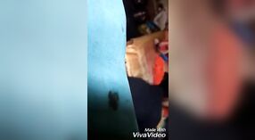 Sexo Anal e Estilo Canino com uma rapariga da aldeia de Karnataka 2 minuto 30 SEC