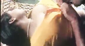 Steamy encounter with voluptuous South Indian actress in saree 2 min 50 sec