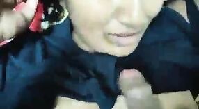 Desi belle Swathi Naidu pleasuring lei fidanzato con orale sesso 3 min 20 sec