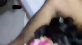 Pareja amateur se involucra en sexo duro en el hogar indio 5 mín. 00 sec