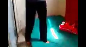 Desi village femme au foyer devient coquine en vidéo HD 0 minute 0 sec