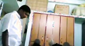 Antervasnas caldo Bihari housemaid prende scopata da il plumber 4 min 20 sec