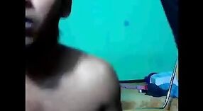 Chicas vírgenes de Chennai fuddi selladas en video xxxbf 15 mín. 20 sec