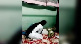 Video anyar India XXX duwe prawan kuliah ing tumindak hardcore 0 min 0 sec