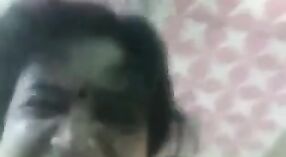 Real Mms Video Adiri lan Bapake Indulging ing jinis masturbasi 6 min 10 sec