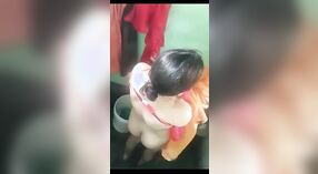 监视邻居比印度Desi色情更令人兴奋的观看体验 2 敏 10 sec