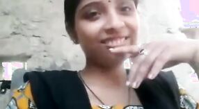 Desi Milf ngumumake dhadhane lan mbukak kanggo jinis ruangan ing porno india 0 min 0 sec