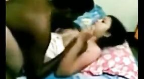 Amatir Delhi maid mendapat kacau keras oleh majikan kaya 0 min 0 sec