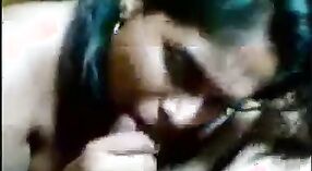 Desi aunty with big boobs and fat pussy in sex video 1 min 50 sec