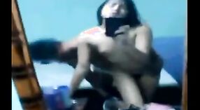 Seksi Gesang Intim ing Omah Kanthi Kesenengan lan Kesenengan Lisan 2 min 00 sec