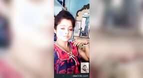 Desi Girls与当地男人的浪漫接触 2 敏 50 sec