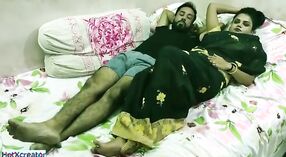 Bhabhi mengunjungi kamar saya untuk seks yang penuh gairah dengan pakaian saree India yang menakjubkan 0 min 0 sec