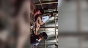 Desi village cô gái được fucked cứng trong này video 0 tối thiểu 0 sn