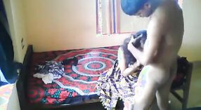 Wong tuwa sing melu kegiatan seksual karo wong wadon enom 4 min 20 sec