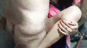 Punjabi bà nội trợ cho một gợi cảm blowjob và được thâm nhập 7 tối thiểu 00 sn