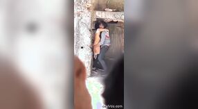 Indiano gli amanti impegnarsi in appassionato sesso in continuazione di precedente video 2 min 20 sec