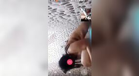 Bate-papo por vídeo em tempo real com um artista de Câmera com mensagens MMS explícitas 6 minuto 20 SEC