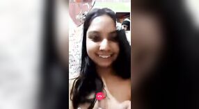 Ngobrol video nyata-wektu karo perjanjian cam sing nampilake pesen sing eksplisit mms 0 min 50 sec