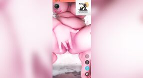 Indiano casalinga revealing lei nudo corpo su webcam 1 min 40 sec