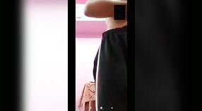 Video Striptease Solo dening Pacar India kanggo kancane 0 min 30 sec