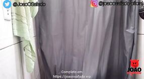 Joaos shower adventure: rencontre en POV avec un mec noir excité 2 minute 20 sec