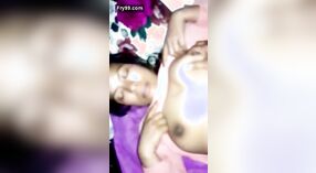 Inocente chica de pueblo es follada duro por su marido 0 mín. 0 sec