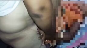 Bocah-bocah wadon India Amatir pisanan anal ing webcam 1 min 20 sec