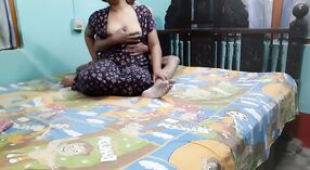 Rencontre intime de vrais couples indiens capturée sur webcam 1 minute 20 sec