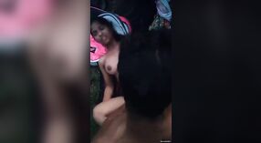 Outdoor sex with a seductive Indian girl 3 min 20 sec