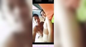 Video TikTok viral Honeymooners bocor dengan pers payudara dan jilatan vagina 0 min 0 sec