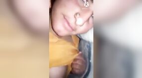 Desi aunty caught cheating in steamy video 2 min 40 sec