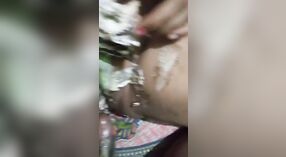 Babus hairy Indian pussy gets a creamy filling in this viral sex video 5 min 20 sec